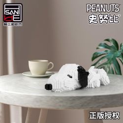 HSANHE CACO S054 non  TƯ THẾ NGỦ LÉN LÚT bộ đồ chơi xếp lắp ráp ghép mô hình Movie & Game PEANUTS SNOOPY Phim Và Trò Chơi 1621 khối