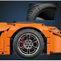 CADA DOUBLEE D014-001 014-001 BỘ LỐP GOODYEAR 1:10 tỷ lệ 1:10 bộ đồ chơi xếp lắp ráp ghép mô hình Technic Kỹ Thuật Công Nghệ Cao Mô Hình Phương Tiện 4 khối