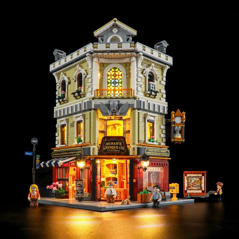 LUMIBRICKS FUNWHOLE F9033 9033 CỬA HÀNG SƯU TẦM bộ đồ chơi xếp lắp ráp ghép mô hình Creator ANTIQUE STORE Sáng Tạo 2847 khối
