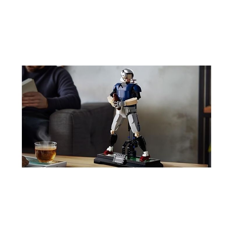 NIFELIZ NF10278 10278 TIỀN VỆ BÓNG ĐÁ bộ đồ chơi xếp lắp ráp ghép mô hình Creator QUARTERBACK Sáng Tạo 660 khối