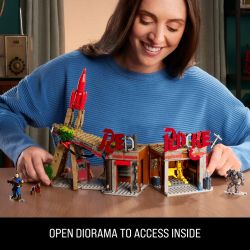 MEGA BLOKS HXT00 BỨC XẠ TRẠM SỬA CHỮA TÊN LỬA ĐỎ bộ đồ chơi xếp lắp ráp ghép mô hình Movie & Game FALLOUT RED ROCKET Phim Và Trò Chơi 824 khối