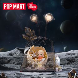 POP MART P10009 10009 ZSIGA FOREST WALK HUT (NGÔI NHÀ TRÊN CÂY MẶT TRĂNG HÀNH TINH BỊ MẤT) bộ đồ chơi xếp lắp ráp ghép mô hình WALKING INTO THE FOREST 1548 khối