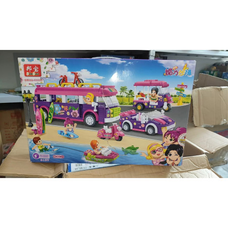Vỏ hộp BANGBAO 6137 in hình xe buýt hai tầng tím hồng, xe mui trần, mô tô nước và các bạn nhỏ lướt ván trên bãi biển