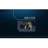 Nhân vật lính trong bộ Sluban M38-B1612 đứng cạnh cụm tên lửa Hellfire tháo rời đặt trên nền xanh