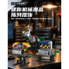 Ba mô hình động cơ mini Forange FC8199 trưng bày trên bàn gỗ tối, phía sau là kệ dụng cụ xưởng