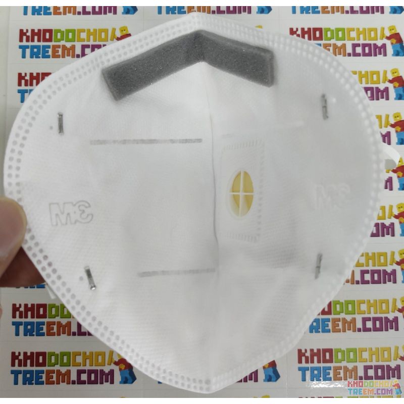 Khẩu trang 3M 9502V KN95 có đệm mũi lọc hơn 95% bụi siêu mịn PM2.5 có van thở, đeo đầu, chun tổng hợp, chính hãng nâng cấp của 9