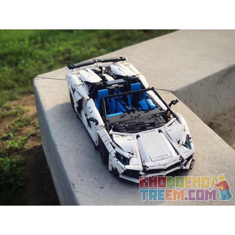 EXTRAORDINARY F10002 10002 LEZHUANG LZ2101 2101 REBRICKABLE MOC-17698 17698 MOC17698 ZHEGAO QL0430 0430 non  LAMBORGHINI AVENTADOR SVJ ROADSTER 1 8 tỷ lệ 1:8 bộ đồ chơi xếp lắp ráp ghép mô hình  Kỹ Thuật Công Nghệ Cao Mô Hình Phương Tiện 3556 khối