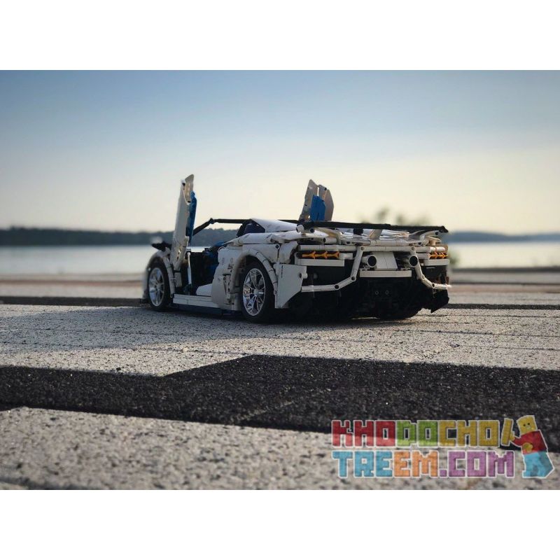 EXTRAORDINARY F10002 10002 LEZHUANG LZ2101 2101 REBRICKABLE MOC-17698 17698 MOC17698 ZHEGAO QL0430 0430 non  LAMBORGHINI AVENTADOR SVJ ROADSTER 1 8 tỷ lệ 1:8 bộ đồ chơi xếp lắp ráp ghép mô hình  Kỹ Thuật Công Nghệ Cao Mô Hình Phương Tiện 3556 khối