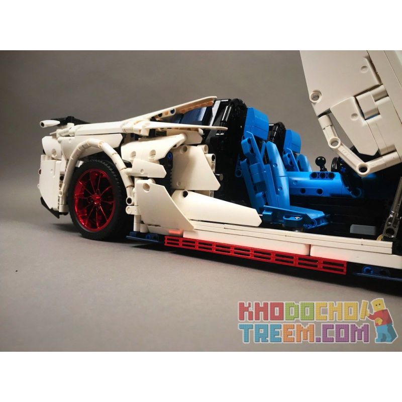 EXTRAORDINARY F10002 10002 LEZHUANG LZ2101 2101 REBRICKABLE MOC-17698 17698 MOC17698 ZHEGAO QL0430 0430 non  LAMBORGHINI AVENTADOR SVJ ROADSTER 1 8 tỷ lệ 1:8 bộ đồ chơi xếp lắp ráp ghép mô hình  Kỹ Thuật Công Nghệ Cao Mô Hình Phương Tiện 3556 khối