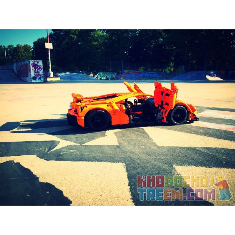 QIZHILE 23013 REBRICKABLE MOC-10792 10792 MOC10792 non  FORD GT. bộ đồ chơi xếp lắp ráp ghép mô hình  Kỹ Thuật Công Nghệ Cao Mô Hình Phương Tiện 2774 khối