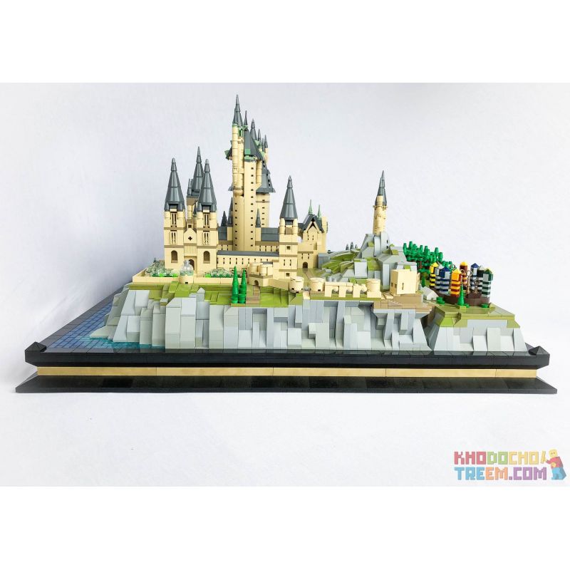 MOC BLOCKS M10001 10001 MorkModel 032102 Mork Model 032102 MouldKing 22004 Mould King 22004 non  TRƯỜNG PHÙ THỦY VÀ PHÁP SƯ HOGWARTS bộ đồ chơi xếp lắp ráp ghép mô hình Creator HOGWARTS SCHOOL OF WITCHCRAFT AND WIZARDRY Sáng Tạo 6778 khối