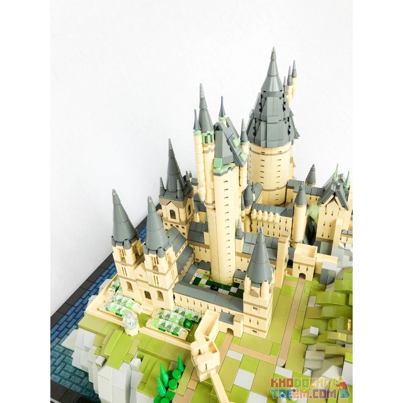 MOC BLOCKS M10001 10001 MorkModel 032102 Mork Model 032102 MouldKing 22004 Mould King 22004 non  TRƯỜNG PHÙ THỦY VÀ PHÁP SƯ HOGWARTS bộ đồ chơi xếp lắp ráp ghép mô hình Creator HOGWARTS SCHOOL OF WITCHCRAFT AND WIZARDRY Sáng Tạo 6778 khối