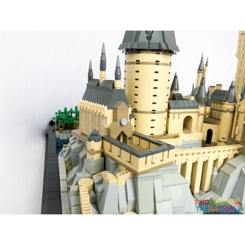 MOC BLOCKS M10001 10001 MorkModel 032102 Mork Model 032102 MouldKing 22004 Mould King 22004 non  TRƯỜNG PHÙ THỦY VÀ PHÁP SƯ HOGWARTS bộ đồ chơi xếp lắp ráp ghép mô hình Creator HOGWARTS SCHOOL OF WITCHCRAFT AND WIZARDRY Sáng Tạo 6778 khối