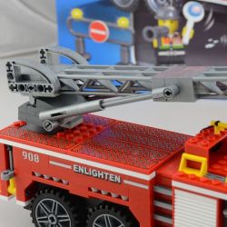 Enlighten 908 Qman 908 Xếp hình kiểu Lego CITY Fire Rescue Scaling Ladder Fire Engines Heavy Fire Truck Xe Thang Cứu Hỏa Lớn Và Xe Chiếu đèn 605 khối