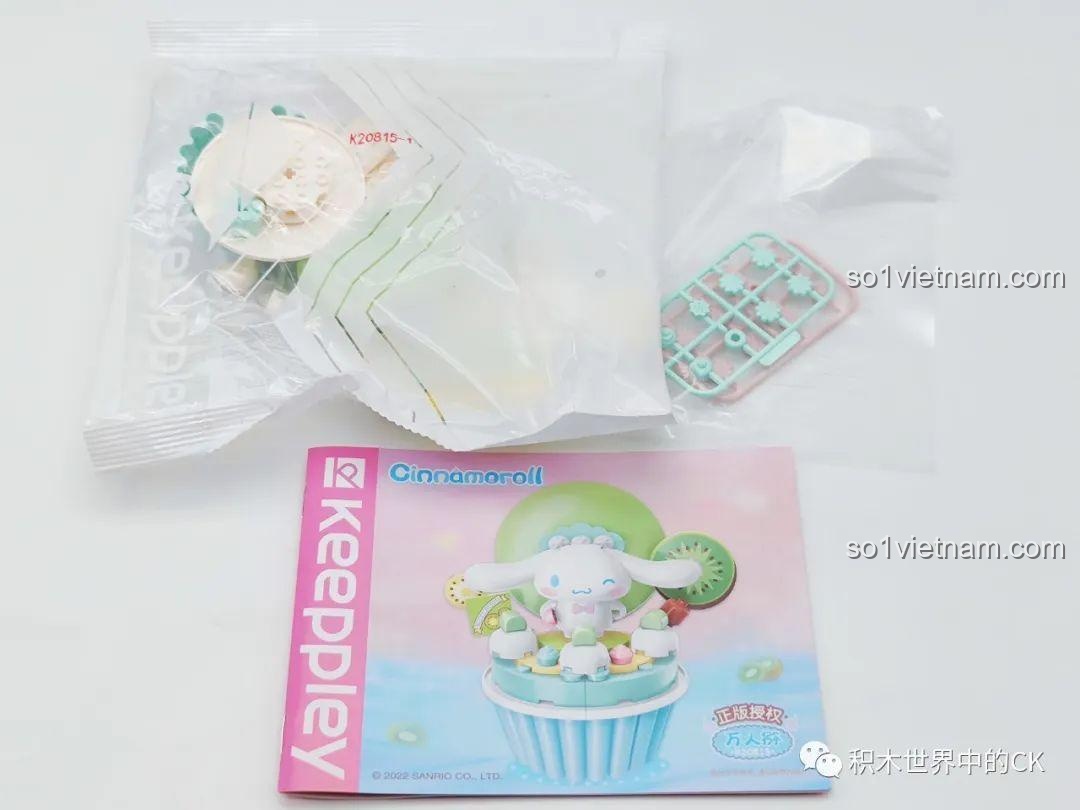 Tất cả các nhân vật Sanrio Cupcake của Keeppley đứng cùng nhau.