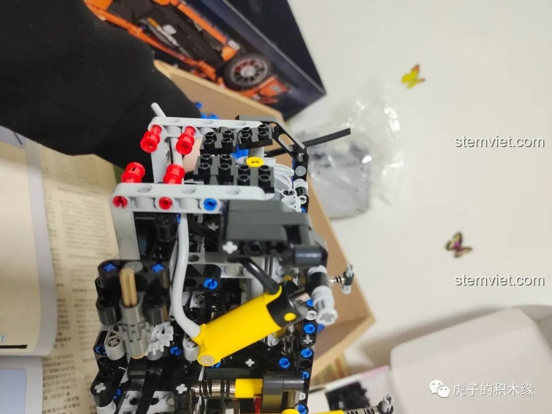 Review Mould King 19002 Xe Tải Cần Cẩu Khí Nén: Lắp mê luôn!