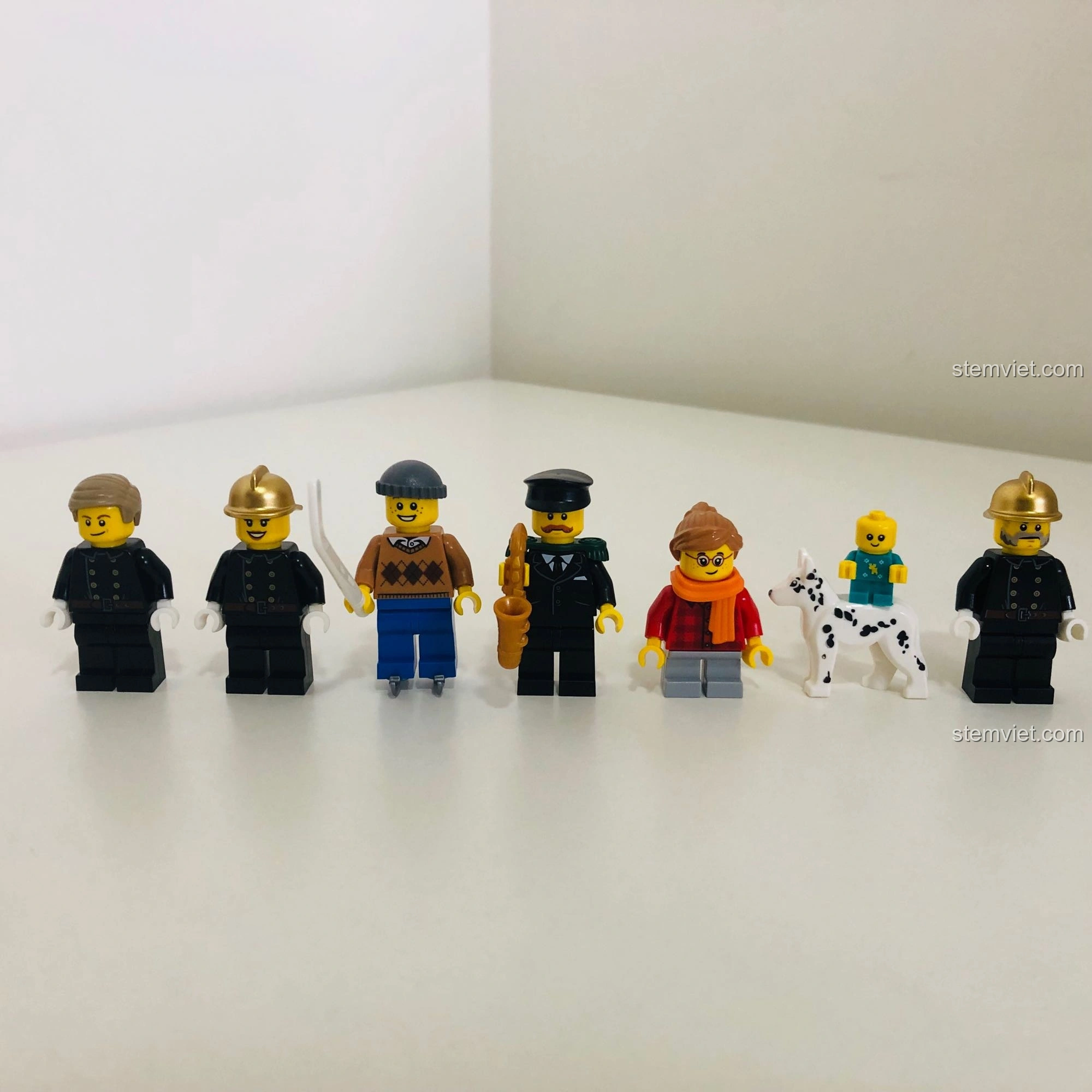 Đánh giá LEGO 10263 Trạm Cứu Hỏa Mùa Đông: Bộ lắp ráp đáng tiền nhất!