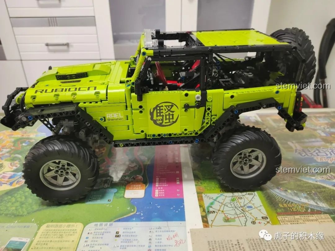 Đánh giá Leier J902 Jeep Wrangler Rubicon: Siêu phẩm off-road màu xanh độc đáo!
