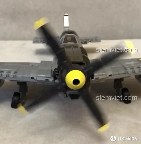 Mega Bloks P-51 Mustang: Review chi tiết chiến đấu cơ huyền thoại
