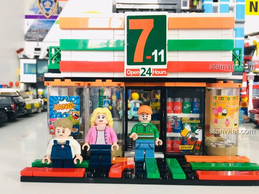 Review SEMBO 601017 Cửa hàng tiện lợi 7-Eleven: Chi tiết xịn xò, lắp mê luôn!