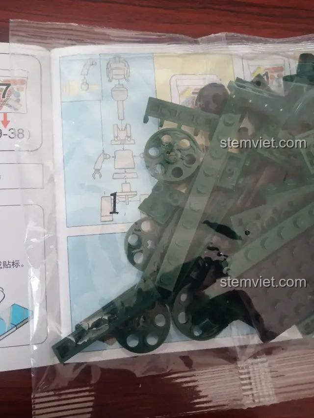 Review Sluban B0982 Xe Tăng 215: Lắp Ráp Mô Hình Chiến Tranh Triều Tiên