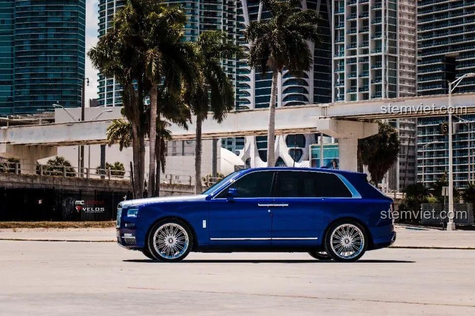 Review Mould King 10017 Rolls-Royce Cullinan: Kiệt tác SUV siêu sang!