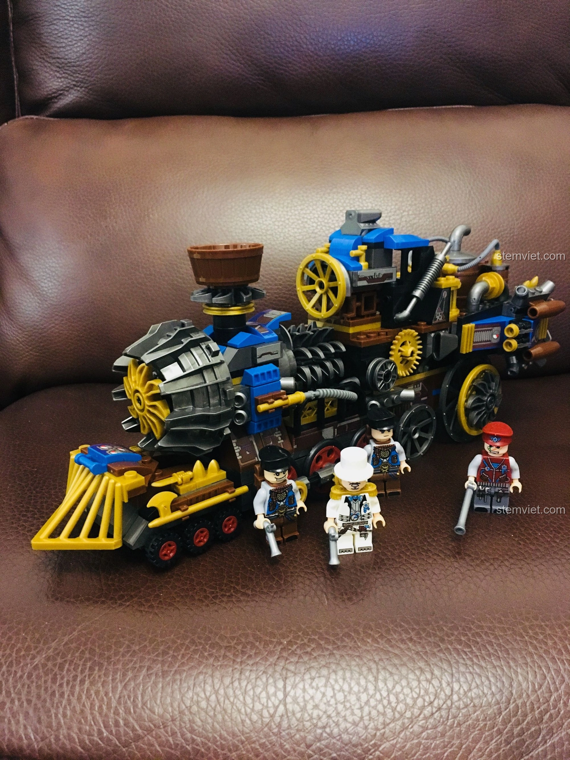 Review Winner 8043 Tàu Hơi Nước Steampunk: Đồ Chơi Lắp Ráp Độc Đáo Cho Bé Trai