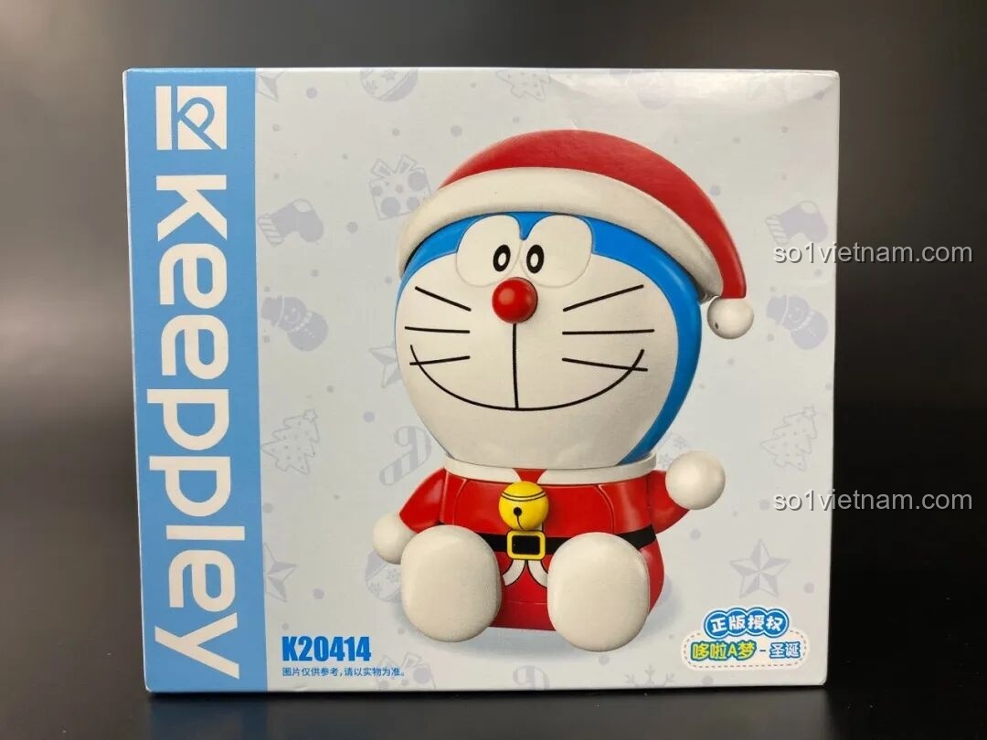 Mặt trước hộp bộ lắp ráp Keeppley Doraemon KUPPY phiên bản Giáng Sinh, mã K20414.